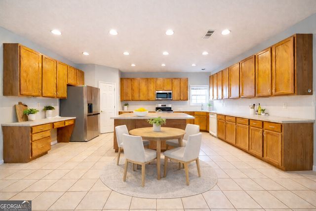 875 Martin Field Drive, Lawrenceville, GA 30045