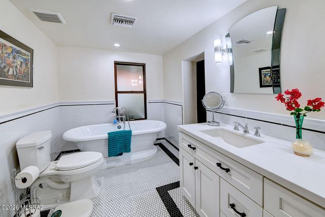 2022 E Mabel Street, Tucson, AZ 85719