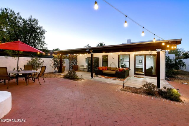 2022 E Mabel Street, Tucson, AZ 85719