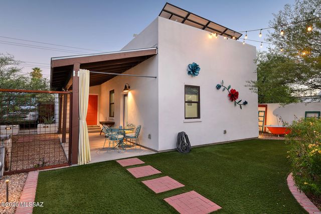 2022 E Mabel Street, Tucson, AZ 85719