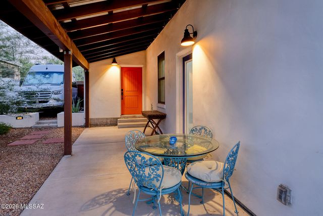 2022 E Mabel Street, Tucson, AZ 85719