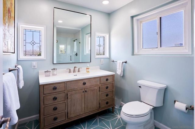 4675 Munroe, La Mesa, CA 91942