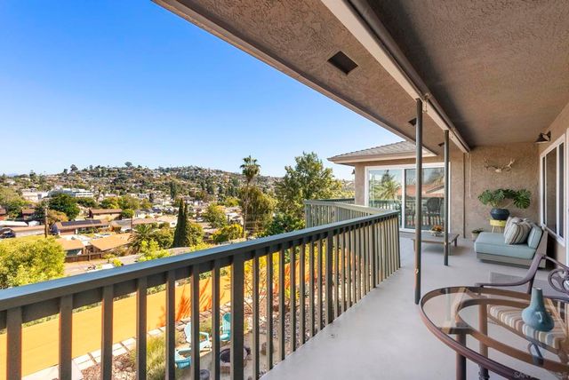 4675 Munroe, La Mesa, CA 91942