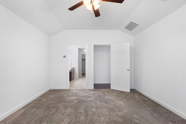 1620 Meadow Trail Lane, Aubrey, TX 76227