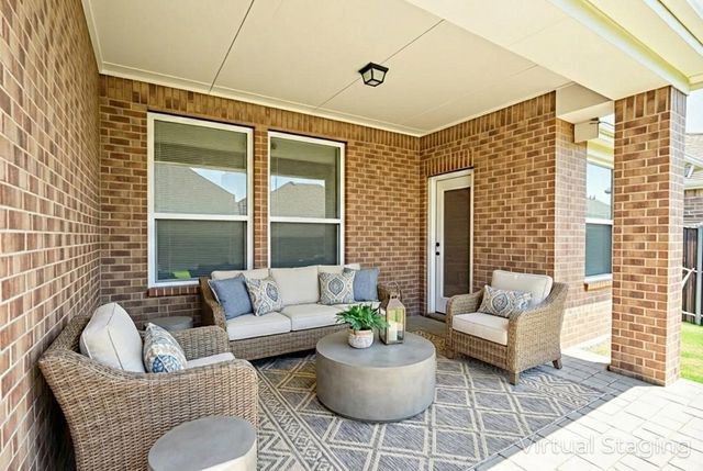 1620 Meadow Trail Lane, Aubrey, TX 76227