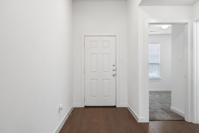 1620 Meadow Trail Lane, Aubrey, TX 76227