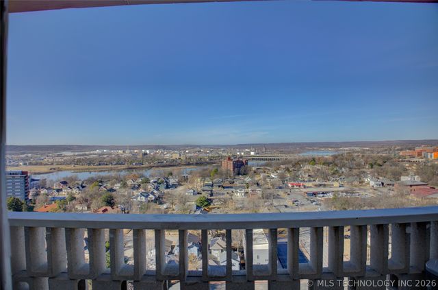 1502 S Boulder Avenue 18A, Tulsa, OK 74119