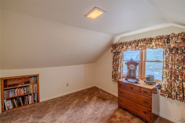 6286 Fly Road, Dewitt, NY 13057