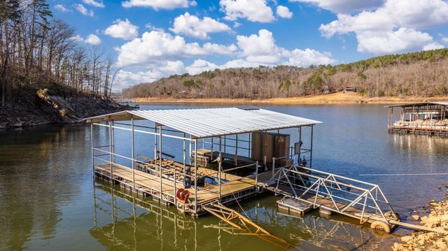 5 Bay Shore, Greers Ferry, AR 72067