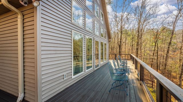 5 Bay Shore, Greers Ferry, AR 72067