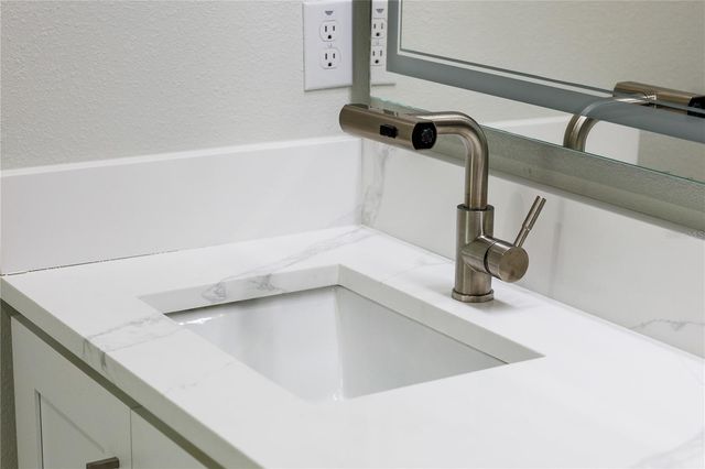 3803 W PALMETTO STREET, Tampa, FL 33607