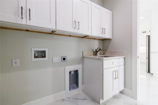 3803 W PALMETTO STREET, Tampa, FL 33607