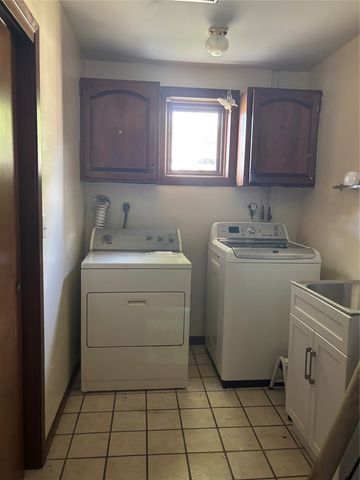 1101 Westview Drive, Creston, IA 50801