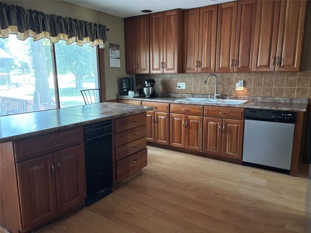1101 Westview Drive, Creston, IA 50801