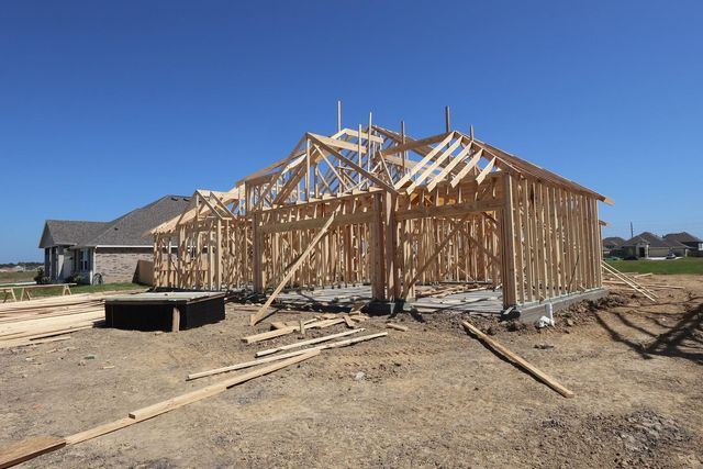 12811 Old Fashion Circle, Mont Belvieu, TX 77535