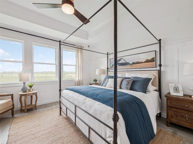 12811 Old Fashion Circle, Mont Belvieu, TX 77535