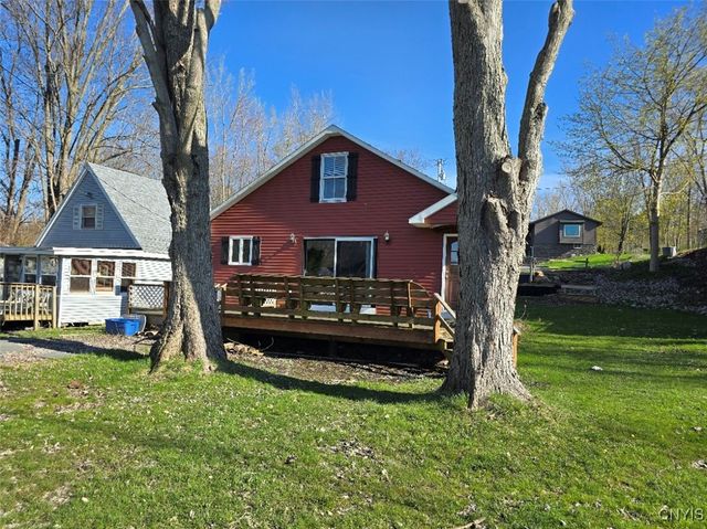 594 Wapoos, Elbridge, NY 13080