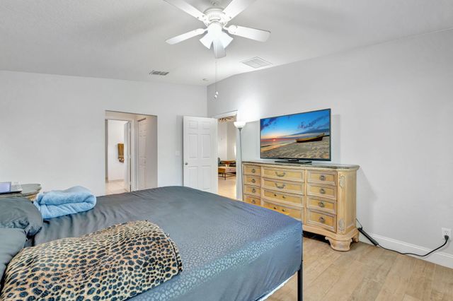 2064 Newport Isles Boulevard, Port St Lucie, FL 34953