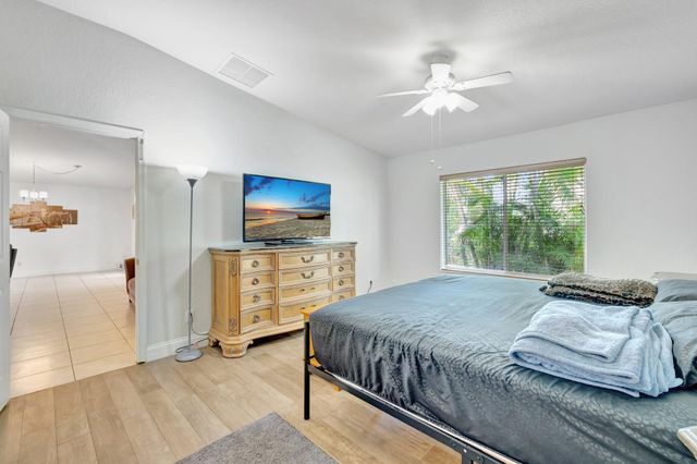 2064 Newport Isles Boulevard, Port St Lucie, FL 34953