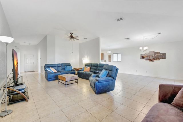 2064 Newport Isles Boulevard, Port St Lucie, FL 34953