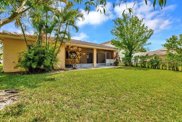 2064 Newport Isles Boulevard, Port St Lucie, FL 34953