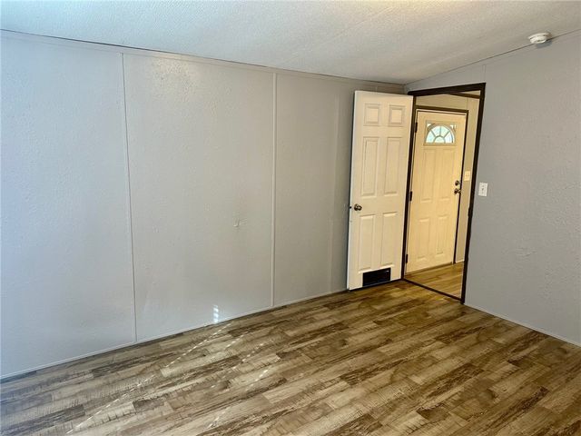 1522 16th St 5, Rockport, TX 78382