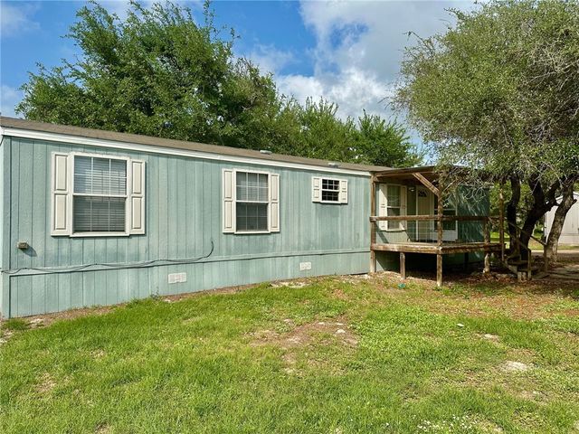 1522 16th St 5, Rockport, TX 78382