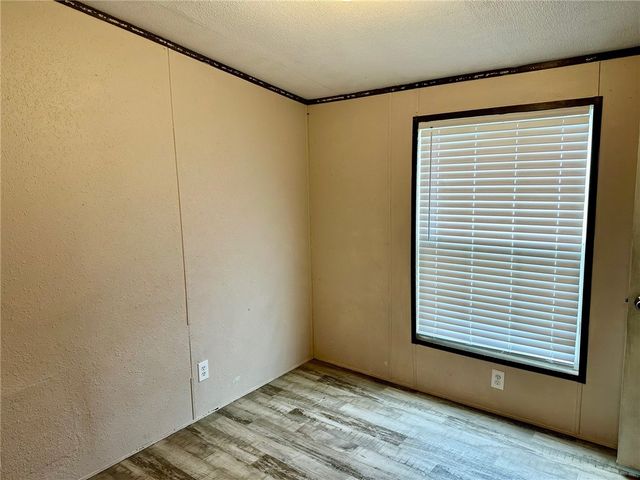 1522 16th St 5, Rockport, TX 78382