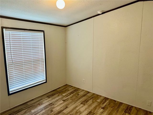 1522 16th St 5, Rockport, TX 78382