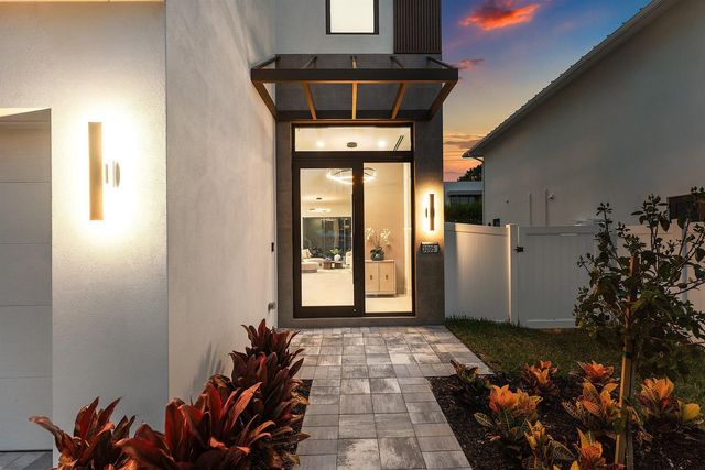 3097 Banyan Road, Boca Raton, FL 33432