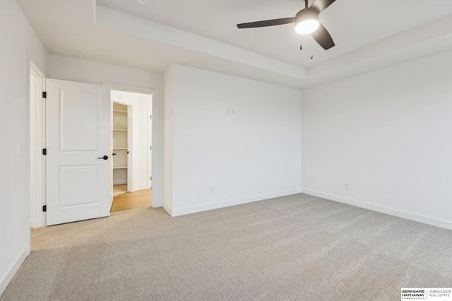 21420 Z Street, Elkhorn, NE 68022