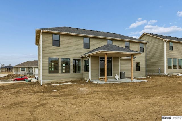 21420 Z Street, Elkhorn, NE 68022