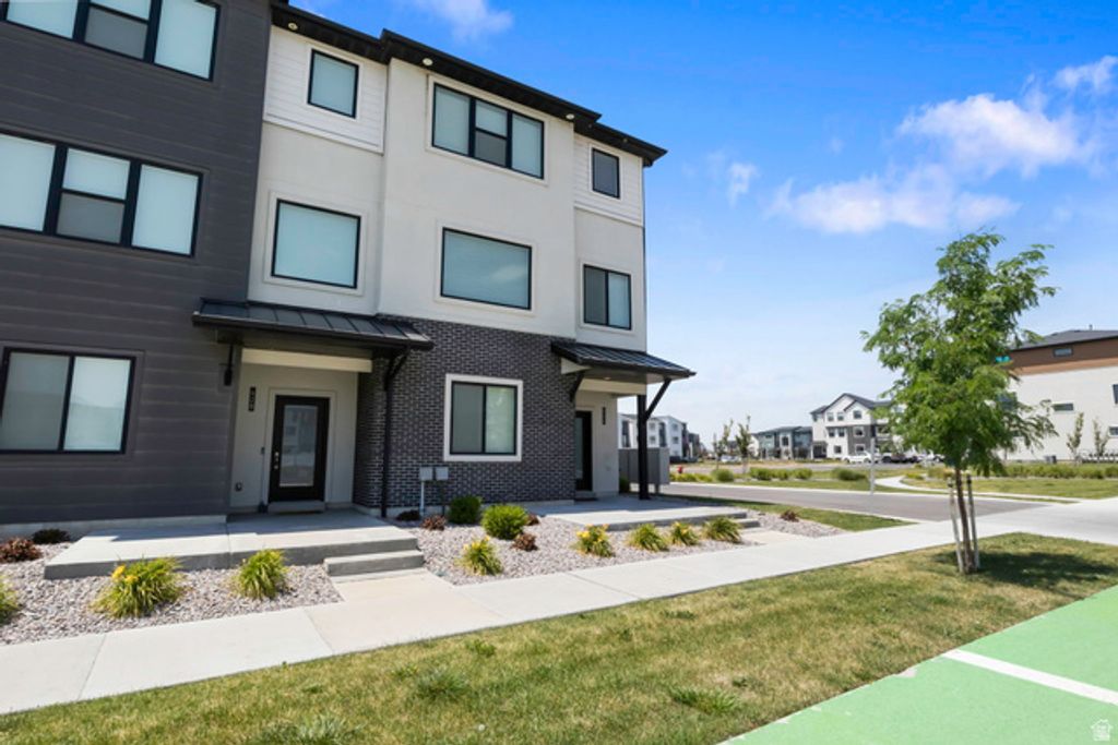 424 S 900 W, American Fork, UT 84003 — photo 3