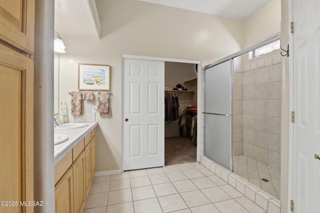 9760 E Spring Ridge Place, Tucson, AZ 85749