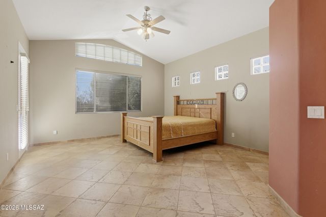 9760 E Spring Ridge Place, Tucson, AZ 85749