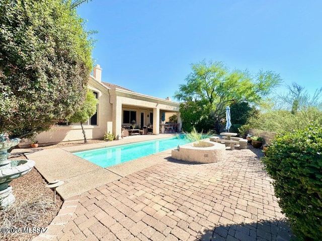 9760 E Spring Ridge Place, Tucson, AZ 85749
