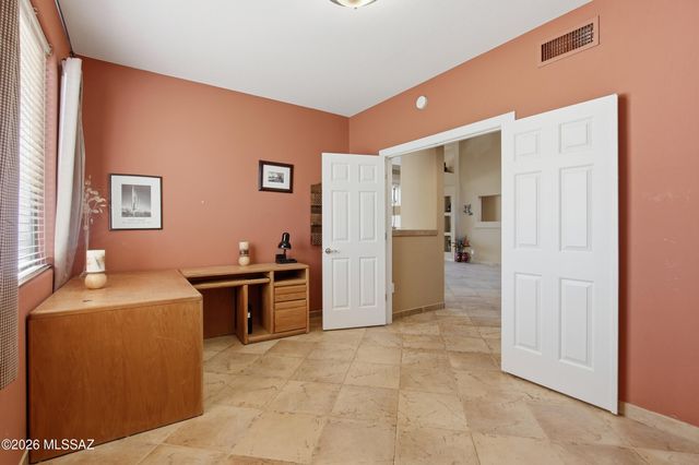 9760 E Spring Ridge Place, Tucson, AZ 85749