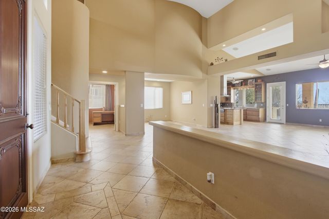 9760 E Spring Ridge Place, Tucson, AZ 85749