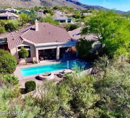 9760 E Spring Ridge Place, Tucson, AZ 85749