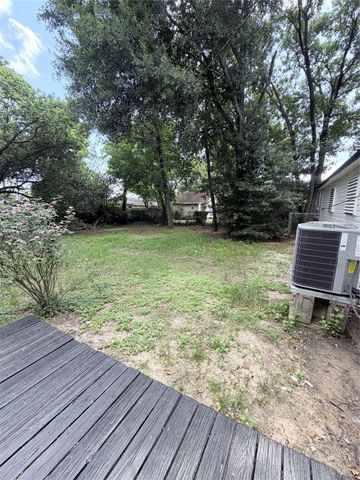 2428 19th Avenue N, Texas City, TX 77590