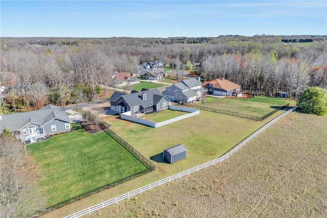 112 Lipizzaner Court, Pelzer, SC 29669