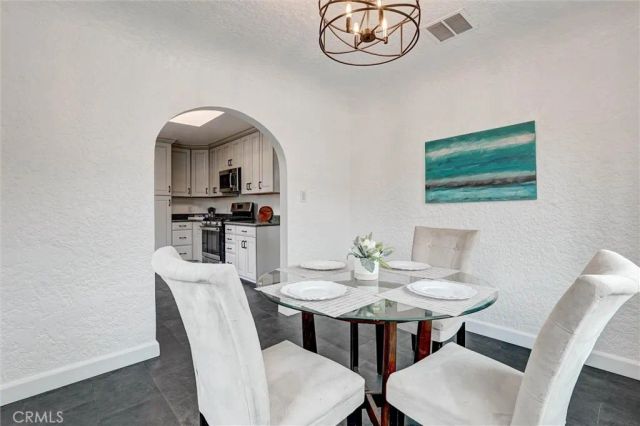 5723 Ensign, North Hollywood, CA 91601
