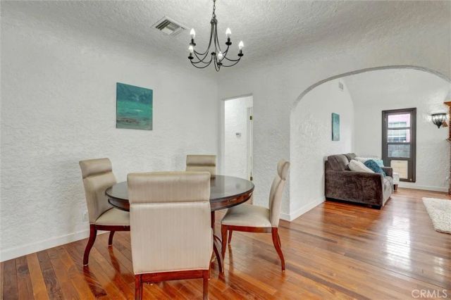 5723 Ensign, North Hollywood, CA 91601