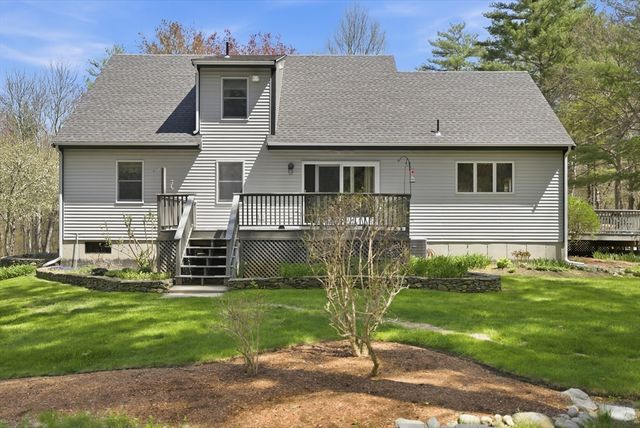 22 Country Lane, Berkley, MA 02779