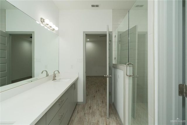 8726 Swan Lake Drive, Harlingen, TX 78552