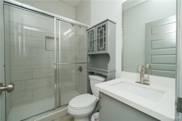 8726 Swan Lake Drive, Harlingen, TX 78552
