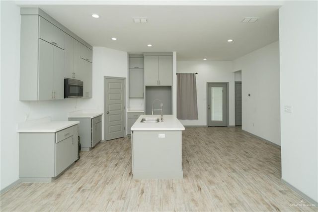 8726 Swan Lake Drive, Harlingen, TX 78552