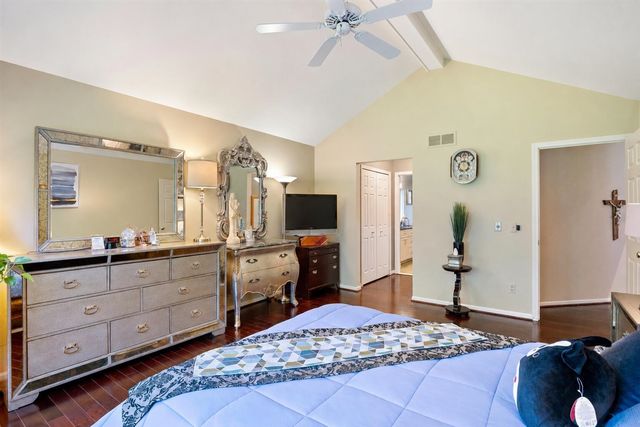 6568 Crabapple Drive, Troy, MI 48098