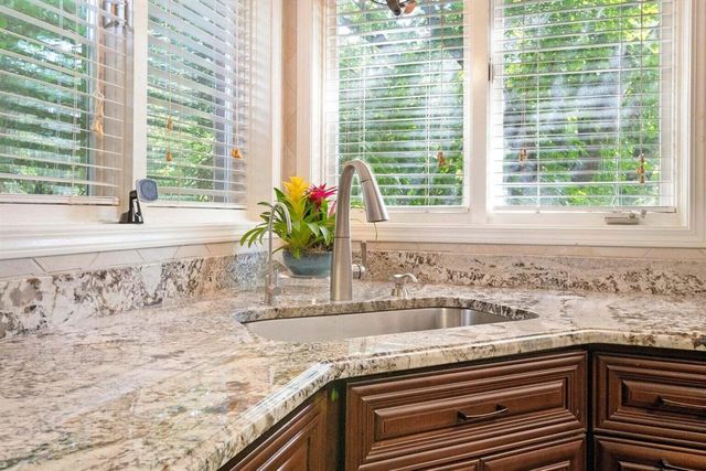 6568 Crabapple Drive, Troy, MI 48098