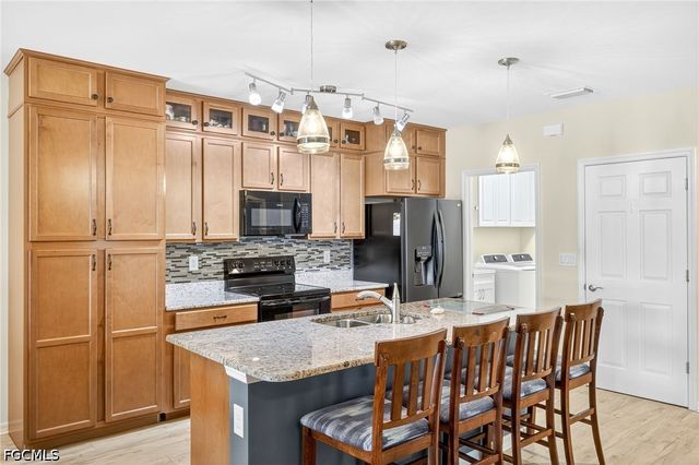 20038 Fiddlewood AVE, North Fort Myers, FL 33917